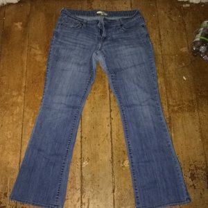 Boot cut old navy jeans size 8